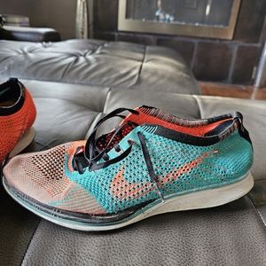 Nike racer flynit